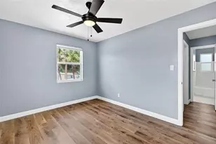 419 N Peninsula Dr, Daytona Beach, FL 32118 - Photo 15