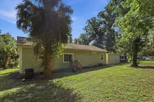 105 Troupe Rd, San Mateo, FL 32187 - Photo 9