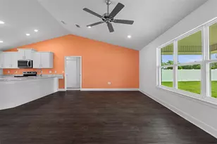 8 Persimmon Dr, Palm Coast, FL 32164 - Photo 15