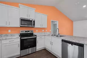 8 Persimmon Dr, Palm Coast, FL 32164 - Photo 23