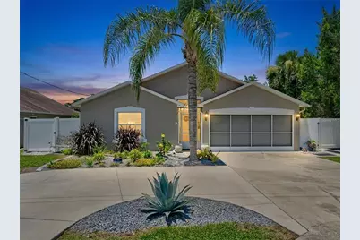 15 Comet Court, Palm Coast, FL 32137 - Photo 5