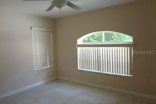 11 Pontiac Ln, Palm Coast, FL 32164 - Photo 11