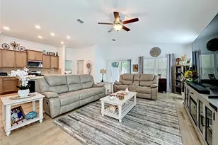 153 Greenwood Dr, Palm Coast, FL 32137 - Photo 9