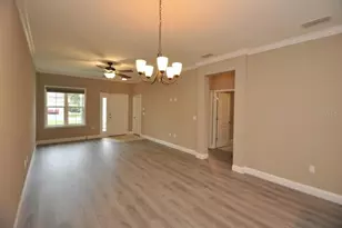 11 Ullynn Pl, Palm Coast, FL 32164 - Photo 5
