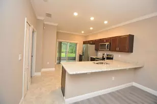 11 Ullynn Pl, Palm Coast, FL 32164 - Photo 7