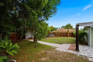18 Burton Pl, Palm Coast, FL 32137 - Photo 41