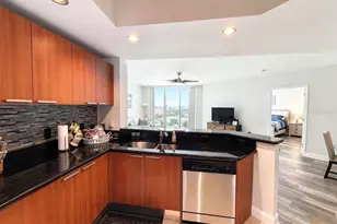 231 Riverside Dr, Daytona Beach, FL 32117 - Photo 19