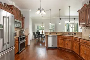 15 Royal Palm Ln, Palm Coast, FL 32164 - Photo 11
