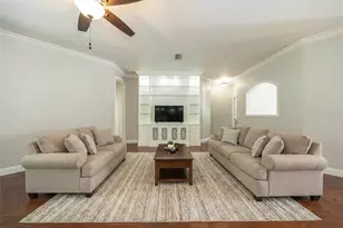 15 Royal Palm Ln, Palm Coast, FL 32164 - Photo 9