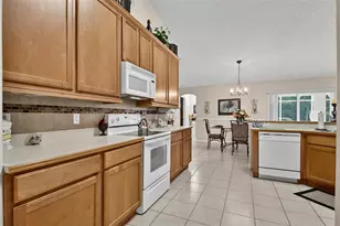17 Ebb Tide Dr, Palm Coast, FL 32164 - Photo 13
