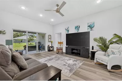 70 Parkway Drive, Palm Coast, FL 32164 - Photo 3