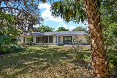 8 Blare Drive, Palm Coast, FL 32137 - Photo 3