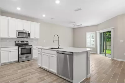1680 Pottsburg Point Drive, Jacksonville, FL 32207 - Photo 13