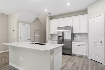 1680 Pottsburg Point Drive, Jacksonville, FL 32207 - Photo 15