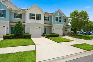 1680 Pottsburg Point Dr, Jacksonville, FL 32207 - Photo 1