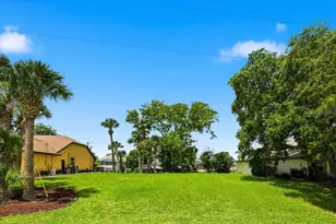 25 Cottonwood Ct, Palm Coast, FL 32137 - Photo 77