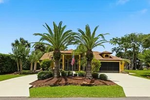 25 Cottonwood Ct, Palm Coast, FL 32137 - Photo 1