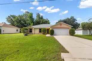 16 Slumber Path, Palm Coast, FL 32164 - Photo 1