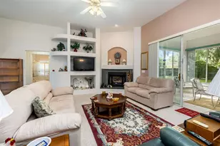 9 Whippoorwill Dr, Palm Coast, FL 32164 - Photo 5