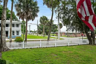 220 S 4th St, Palatka, FL 32177 - Photo 7