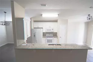 53 Brownstone Ln, Palm Coast, FL 32137 - Photo 3