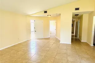 79 Club House Dr, Palm Coast, FL 32137 - Photo 9