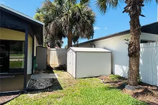 79 Club House Dr, Palm Coast, FL 32137 - Photo 33