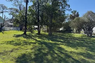 22 Pythian Pl, Palm Coast, FL 32164 - Photo 1