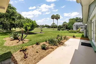 8 Courtney Pl, Palm Coast, FL 32137 - Photo 3