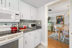 8 Courtney Pl, Palm Coast, FL 32137 - Photo 15