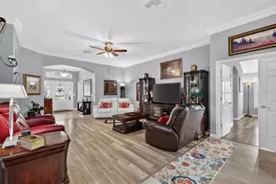 1614 Pennecamp Dr, The Villages, FL 32162 - Photo 21