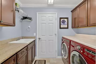 1614 Pennecamp Dr, The Villages, FL 32162 - Photo 43