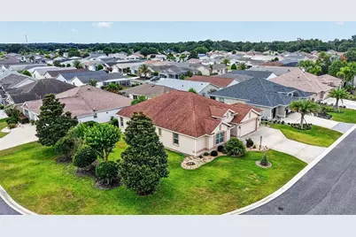 1614 Pennecamp Drive, The Villages, FL 32162 - Photo 3