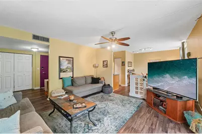 1717 NW 23rd Avenue #4E, Gainesville, FL 32605 - Photo 7