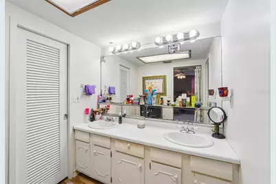1717 NW 23rd Avenue #4E, Gainesville, FL 32605 - Photo 23