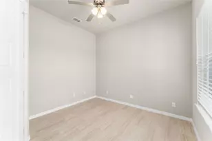 6436 SW 77th St, Gainesville, FL 32608 - Photo 5
