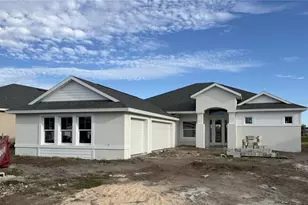 975 Megano Blvd, Deland, FL 32724 - Photo 1