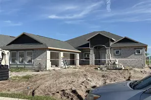 975 Megano Blvd, Deland, FL 32724 - Photo 1