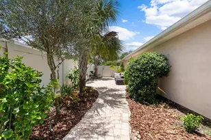 24 Riviera Estates Ct, Palm Coast, FL 32164 - Photo 15