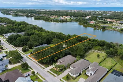 18 N Lakewalk Drive, Palm Coast, FL 32137 - Photo 11