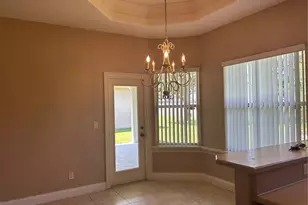 20 Woodfield Dr, Palm Coast, FL 32164 - Photo 9