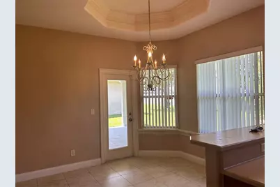 20 Woodfield Drive, Palm Coast, FL 32164 - Photo 7