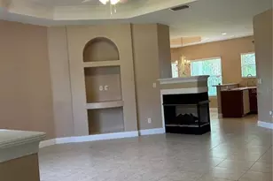 20 Woodfield Dr, Palm Coast, FL 32164 - Photo 5