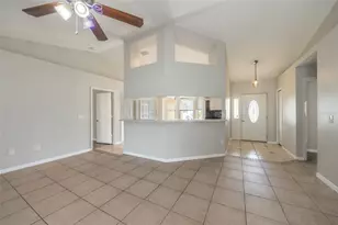 37 Rockefeller Dr, Palm Coast, FL 32164 - Photo 3