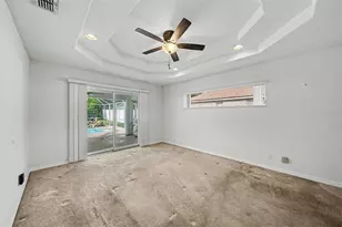 10 Burbank Dr, Palm Coast, FL 32137 - Photo 15