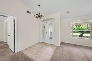 10 Burbank Dr, Palm Coast, FL 32137 - Photo 5