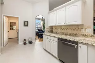 7 Farver Ln, Palm Coast, FL 32137 - Photo 9
