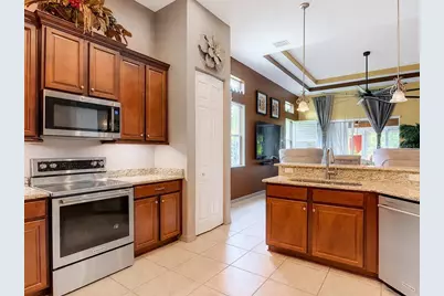 111 S Hummingbird Place, Palm Coast, FL 32164 - Photo 13
