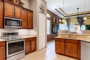 111 S Hummingbird Pl, Palm Coast, FL 32164 - Photo 13