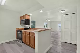 900 S Peninsula Dr, Daytona Beach, FL 32118 - Photo 5